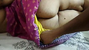 Bengali Dulhan Ki Badi Chuchiyon Ke Nipple Local Ladke Ne Shaadi Mein Tease Kiye