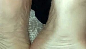 sexy ebony gretala rubs thong on barefoot alternative feet