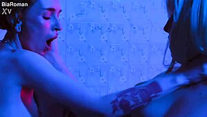 wanna girlfriend who worships my feet nonstop?