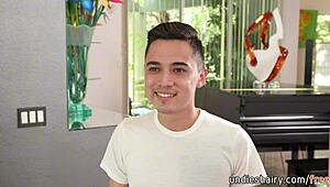 whoa horny big tit stepmom lauren phillips loves deep clit rub with juan loco