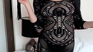 छोटी लैटिना रंडी की मोटी गांड में विशाल लंड की गहरी एनल चुदाई पीओवी क्रीमीपाई