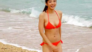 OKADA SAKA IN SILKY BIKINI TEMPTS JAPANESE FANTASY!