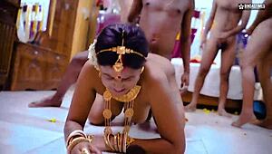 सुदीपा की शादी की रात पांच पतियों के गैंगबैंग में राज खुल गए