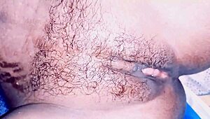 देसी भाभी को कपल ने आउटडोर भाभी चुदाई में बड़े चुचे गांड चाट ठोका