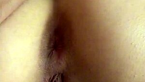 छोटी लैटिना रंडी की मोटी गांड में विशाल लंड की गहरी एनल चुदाई पीओवी क्रीमीपाई