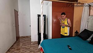 he caught me staring at his naked pic now sucking his cock hard