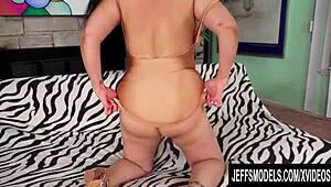 Plumper jaylene rios rides thick cock with her huge bouncing booty