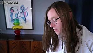 Aubree valentine as wonder woman rides monster cock cowgirl style