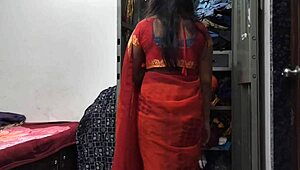 मेड क्लीनिंग क्लोज़ेट में मालिक घुसा और चूत अच्छे से भर दी