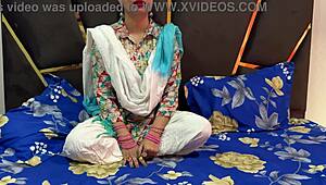 गर्भवती इंडियन भाभी देवर से फ्लर्ट कर क्रीमपाई ऑर्गेज्म मांगती फुल हिंदी