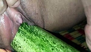 who wouldn't wanna ride that porn king all night long?