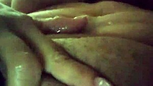 I love watching this hot colombian milf masturbate her wet pussy endlessly