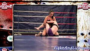 muscular lesbians pin each other down hard in the ring!