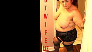 Fat BBW Hotwife Kneels for Bull's Thick Cock Head Sucking Session