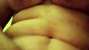 I love watching this hot colombian milf masturbate her wet pussy endlessly