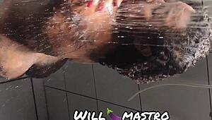 she came for bath but got my hot cum shower