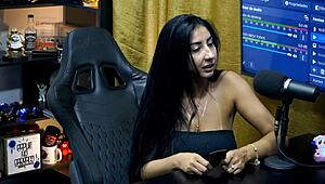 i went checkin renatinha mello no panties chemistry exploded podcast pupum barraco