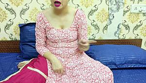 इंडियन स्टूडेंट टीचर की स्टेमी एमएमएस ऑडियो लीक ग्रामीण रैनच से फ्लर्टी हिंदी व्हिस्पर्स