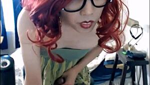 a hot shemale strokes to massive orgasm right on webcam for you