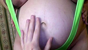 Pov cuckold hubby cums inside pregnant wife pussy raw