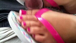 jessica's steamy footjob handjob ends in flip flops cumshot 🔥💦👣