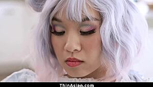 Lucky guy devours sweet asian pussy 😋👅 - thinasian