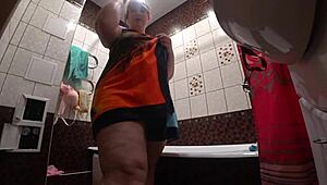 Hidden Cam Spies Fat Big Ass Porn Model Shower Bathroom Secrets