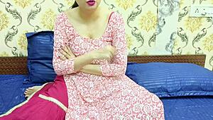 इंडियन स्टूडेंट टीचर की स्टेमी एमएमएस ऑडियो लीक ग्रामीण रैनच से फ्लर्टी हिंदी व्हिस्पर्स