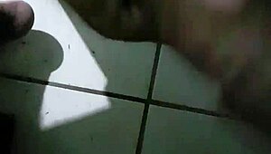 jerking off feels so good right now