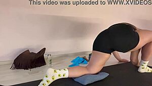 watch my early morning stretches turn into full splits workout outdoors with braces