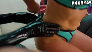 DOUBLE FISTS POUND ONE LUCKY HOLE FROM TWO MISTRESSES!!