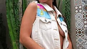 wanna see me tease rip these white jeans and flash sexy next door?