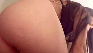 i love showing off my latina ass and giving pov blowjobs poolside changing room quickies with hubby watching... heyya!