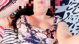 Oficialkatha Seduces Trainer with Her Skills