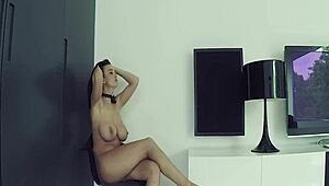 joey fisher flaunts her massive natural big tits up close