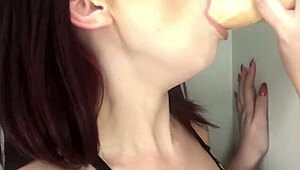 Banana Splits Dripping Wet Pussy of Sexy Amateur Babe