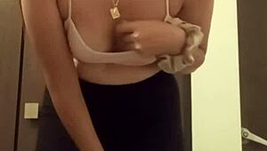 hidden cam catches horny argentinian stepsis flashing her perfect pink pussy upskirt 😈👀