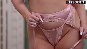 परफेक्ट मिल्फ जेनिफर व्हाइट की गांड को बड़े काले लंड से फाड़ा, गले तक चोदा और माल निगला?