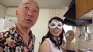 अरे जापानी हसीना 18+ बूढ़े के लंड चूस और माल निगल अनसेंसर जेएवी?