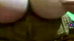 Young amateur with huge sexy boobs gets pounded