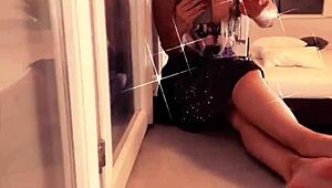 HUGE BLONDE FEET FETISH IN GLASSES MIRROR LIPSTICK FINDOM GOALDIGGER RELEASE