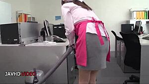 Chihiro akino delivers intense blowjob in office lady creampie fantasy