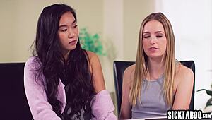 केन्जी टेलर 18+ एशियन चूत चाटते हुए ब्लोंड क्लाइंट चोदी टैबू