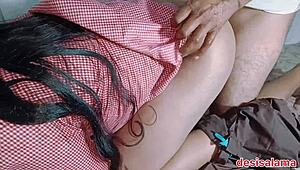 Desi schoolgirl seduces tuition teacher for quick anal assfucking