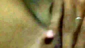 18-Year-Old Brazilian Girl Cums Masturbating Hard