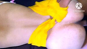 बड़ी गांड वाली देसी भाभी ने ब्रा पेटीकोट में लंड पर जोरदार सवारी की!