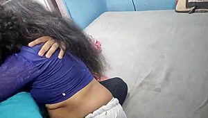 घर पर बड़ी लंड वाली गृहिणी के साथ पहली गांड चुदाई शाम!