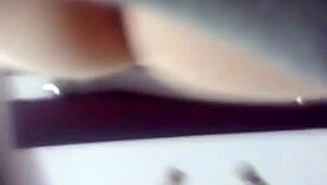 Sexy Colombian Babe Gets Pounded Hard in Steamy Culiando Session!