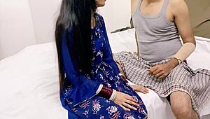 भारतीय सबसे बड़ा लंड पड़ोस की कॉलेज गर्ल की टाइट चूत को चीर डालता क्विकी! यकीन नही होगा