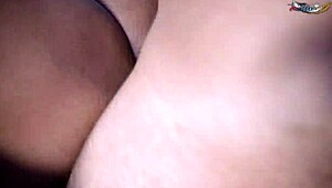 देसी भाभी देवर से जोरदार पेलिंग लेती गंदी चुदाई में